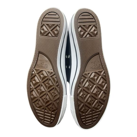 Converse Chuck Taylor All Star M10 W12 Black Leather Sneakers Wipeable Outer - Picture 4 of 11